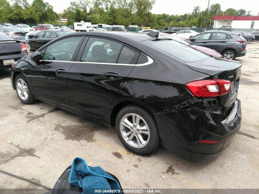 2018 CHEVROLET CRUZE LT - 1G1BE5SM8J7200228