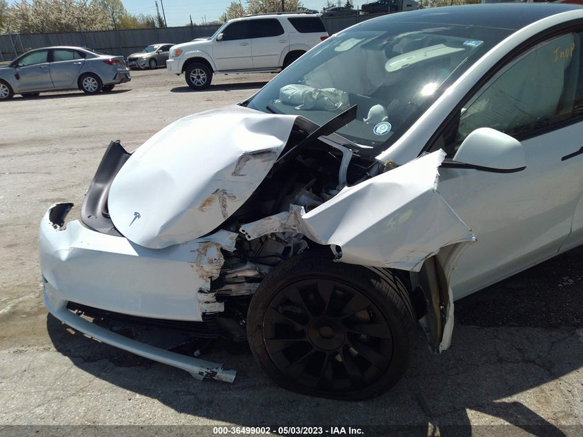 VIN 7SAYGDEE3PF692022 2023 TESLA MODEL Y LONG RANGE