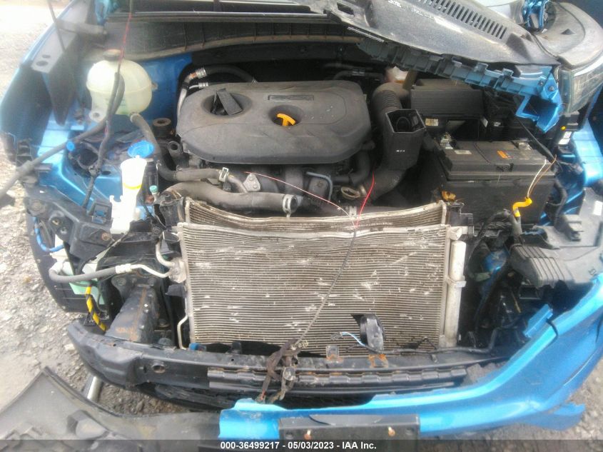 2017 HYUNDAI TUCSON SE - KM8J23A46HU391009