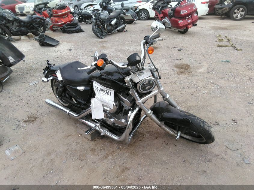 1HD4CR212HC446081 HARLEY-DAVIDSON XL883 SUPERLOW 2017