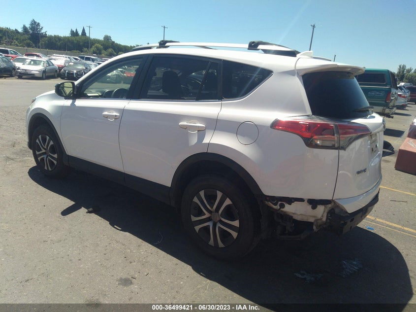 VIN JTMBFREV6HJ130824 2017 TOYOTA RAV4 LE