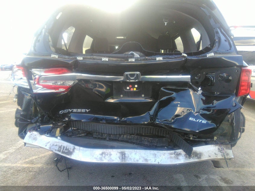 VIN 5FNRL6H91JB007546 2018 HONDA ODYSSEY ELITE