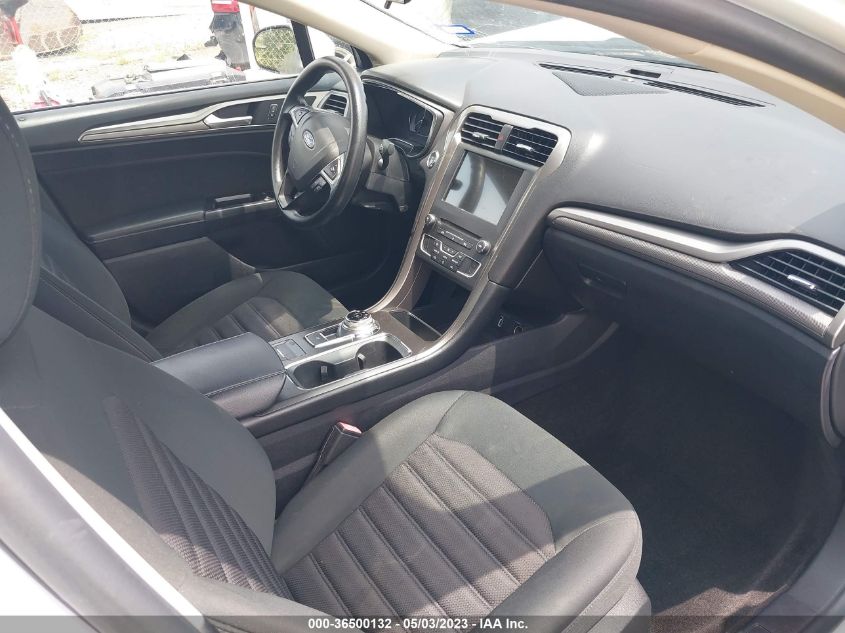 2017 FORD FUSION SE - 3FA6P0H7XHR397385