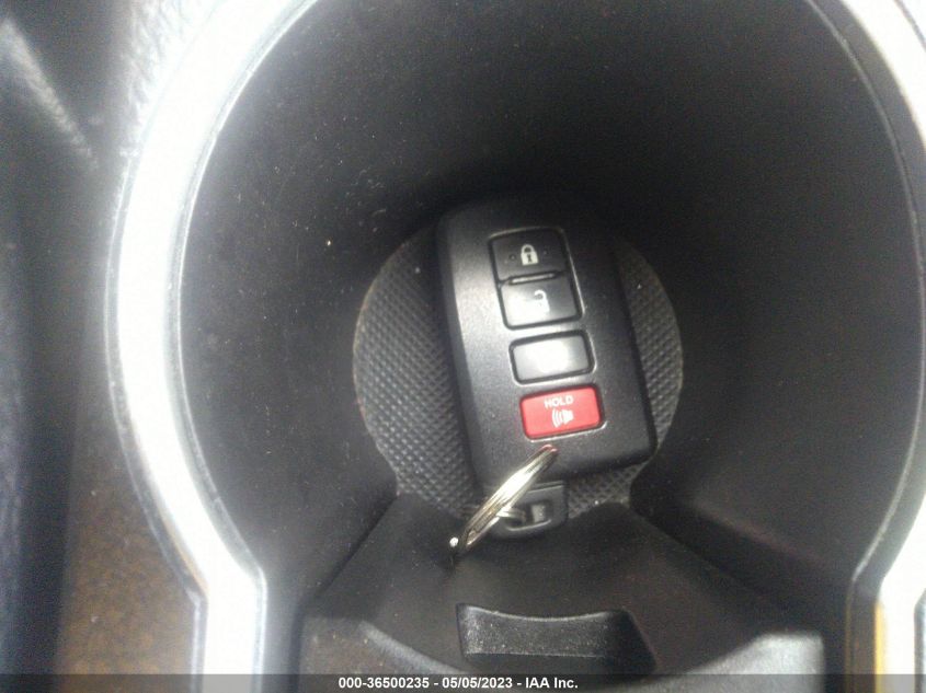 2014 TOYOTA COROLLA LE - 5YFBURHE9EP035361
