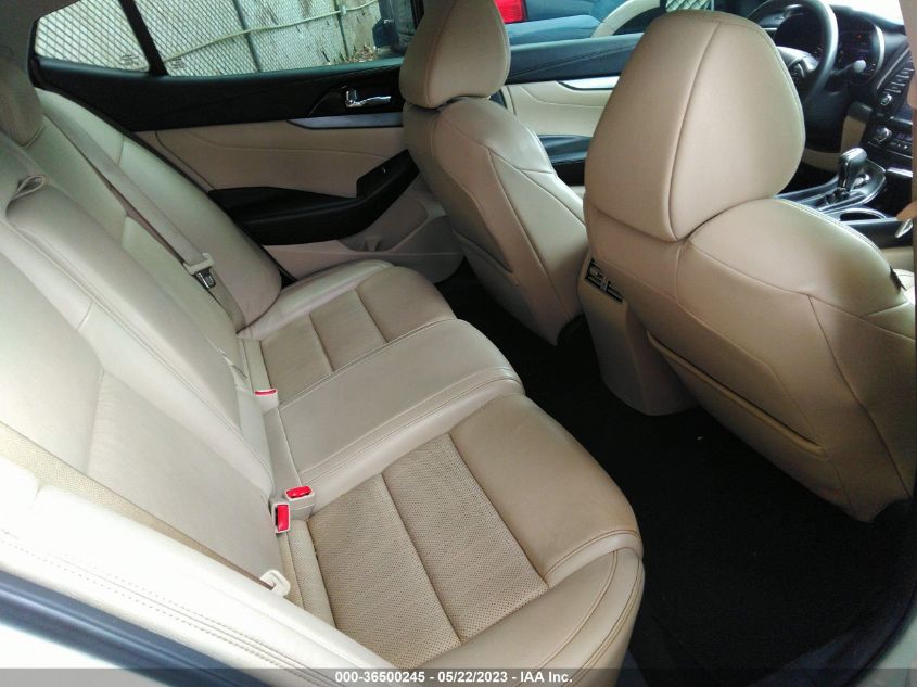 2016 NISSAN MAXIMA 3.5 SV - 1N4AA6AP1GC437486