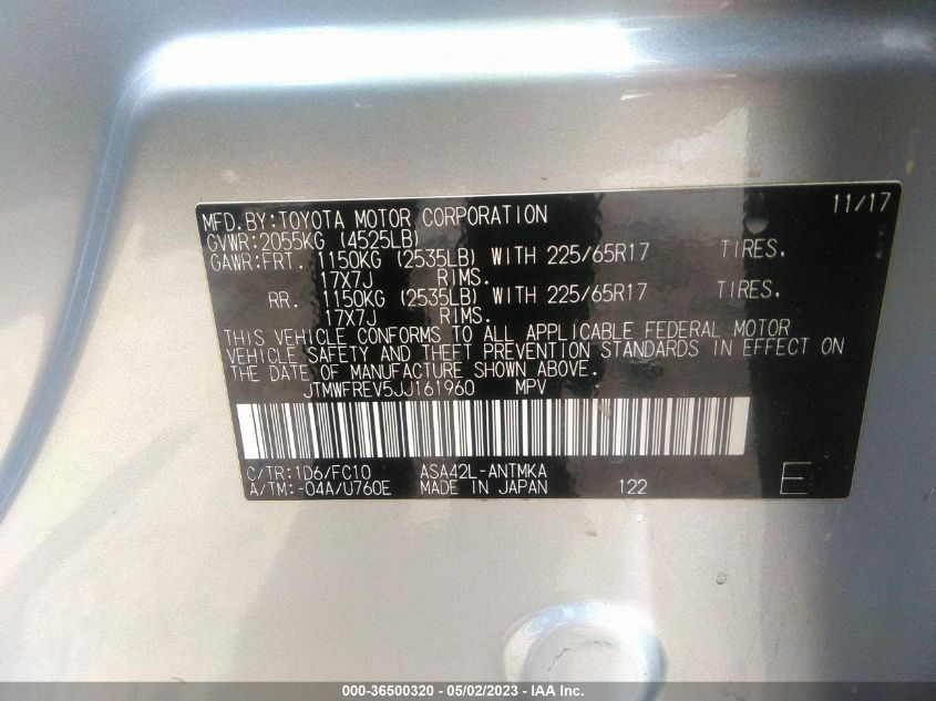2018 TOYOTA RAV4 XLE - JTMWFREV5JJ161960
