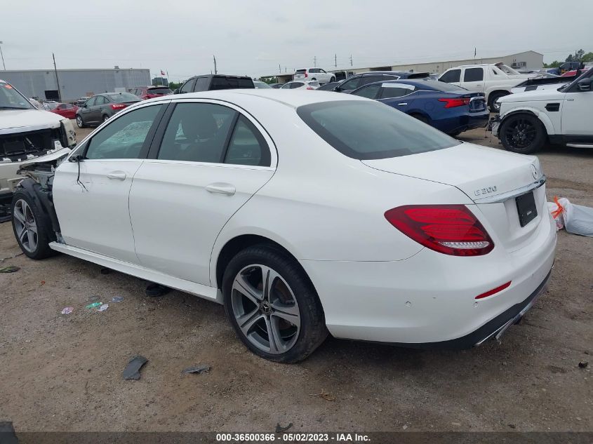 2017 MERCEDES-BENZ E-CLASS E 300 - WDDZF4JB0HA266420