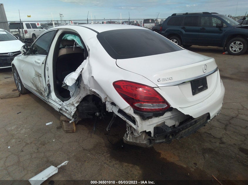 VIN 55SWF4JBXJU254932 2018 MERCEDES-BENZ C-CLASS C 300