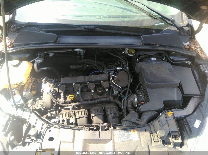 2015 FORD FOCUS SE - 1FADP3K20FL256942