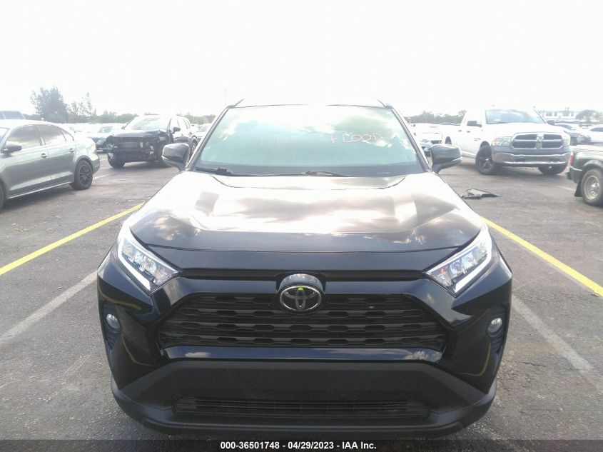 2021 TOYOTA RAV4 XLE - 2T3W1RFV8MW119012