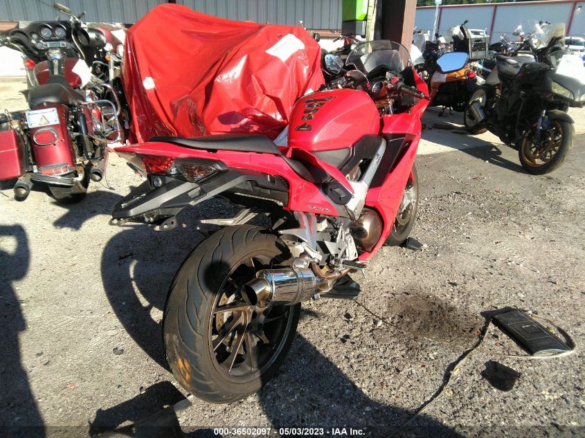 2014 HONDA VFR800 F JH2RC7916EK000137