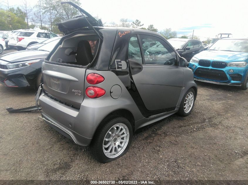 2014 SMART FORTWO ELECTRIC DRIVE PASSION - WMEEJ9AA8EK764934