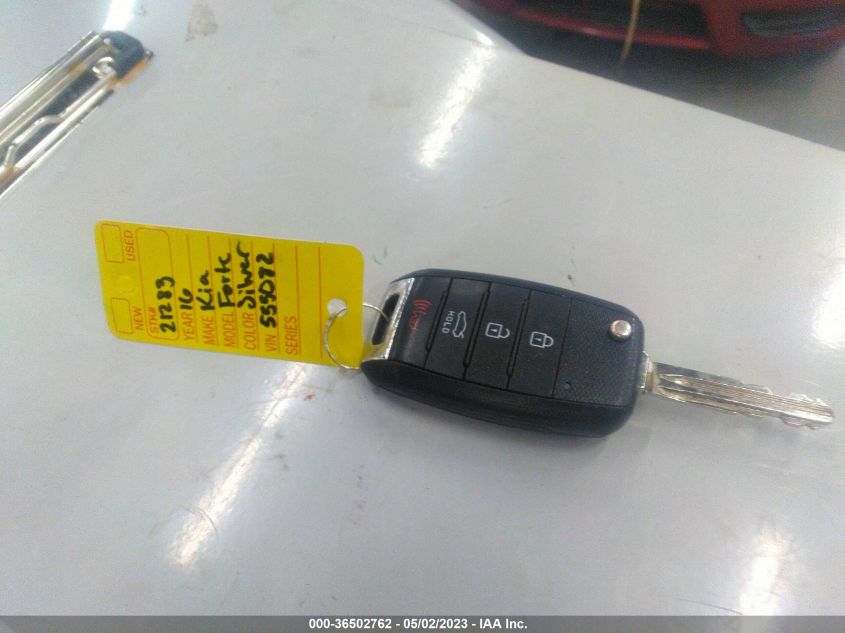 2016 KIA FORTE LX - KNAFX4A63G5555082