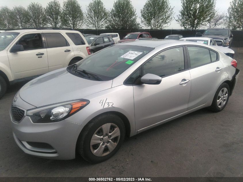 2016 KIA FORTE LX - KNAFX4A63G5555082