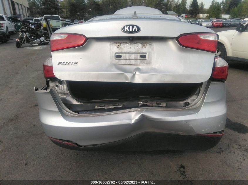 2016 KIA FORTE LX - KNAFX4A63G5555082