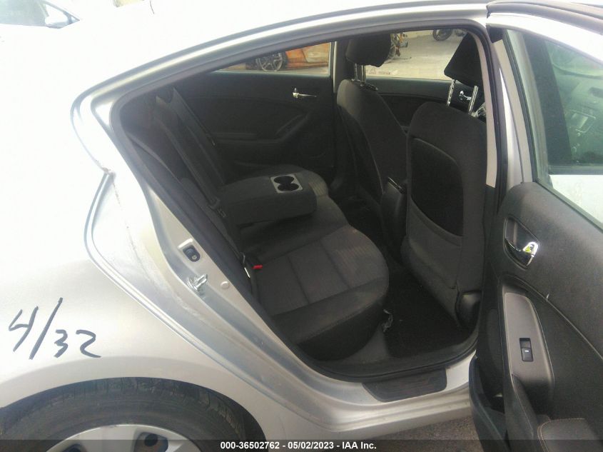 2016 KIA FORTE LX - KNAFX4A63G5555082