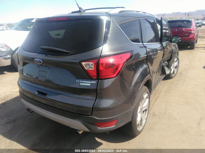 2019 FORD ESCAPE TITANIUM - 1FMCU0J95KUC27819