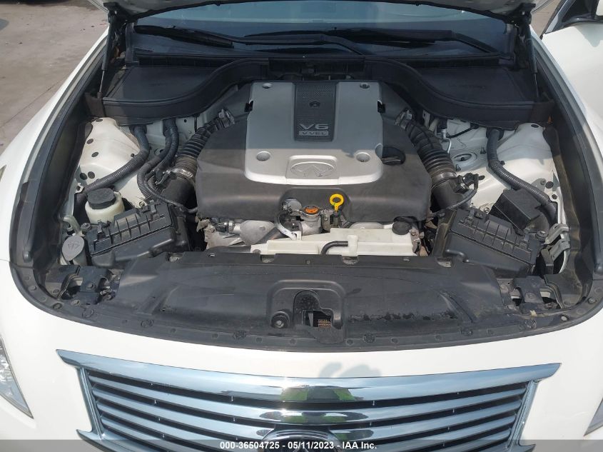 2015 INFINITI Q40 JN1CV6AR4FM524531