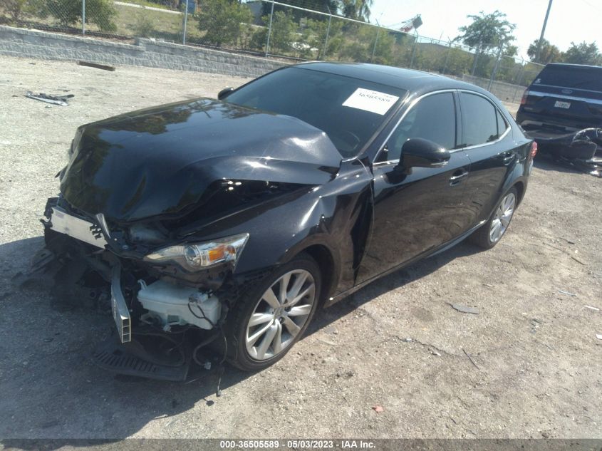 2016 LEXUS IS 200T JTHBA1D25G5016777