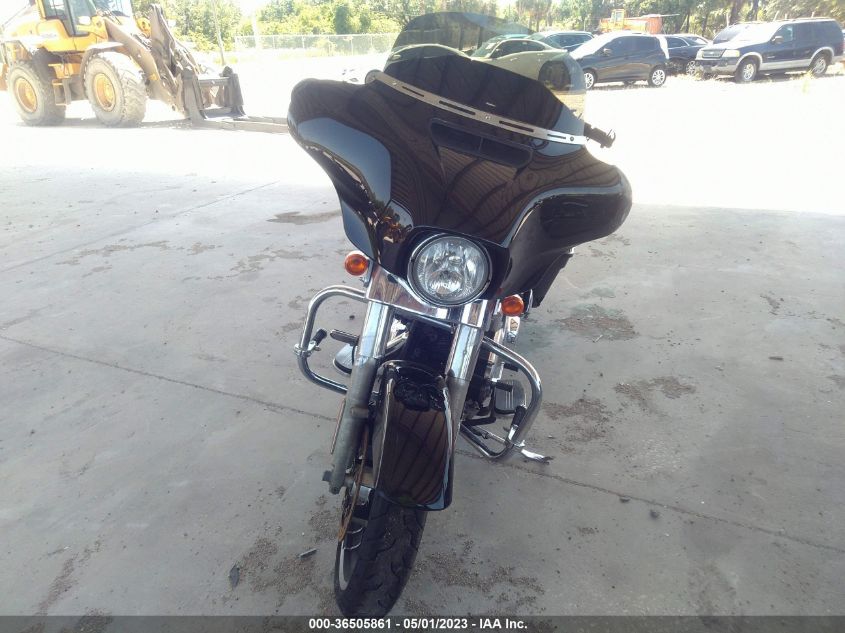 2014 HARLEY-DAVIDSON FLHX STREET GLIDE - 1HD1KBM17EB707457