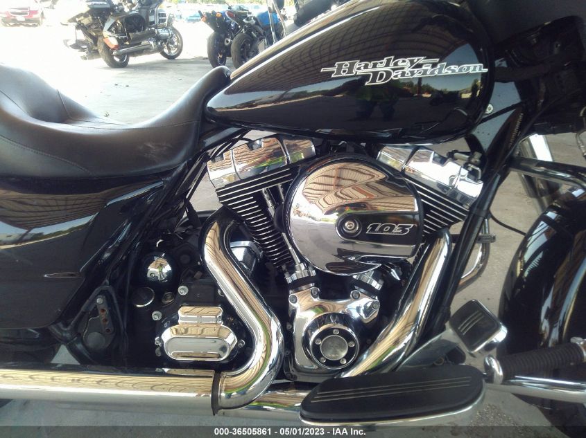 2014 HARLEY-DAVIDSON FLHX STREET GLIDE - 1HD1KBM17EB707457