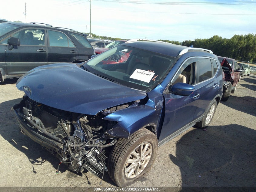 VIN KNMAT2MT1JP543135 2018 NISSAN ROGUE SV