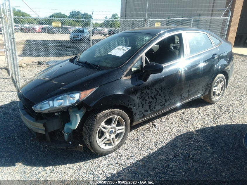 VIN 3FADP4BJXJM141947 2018 FORD FIESTA SE