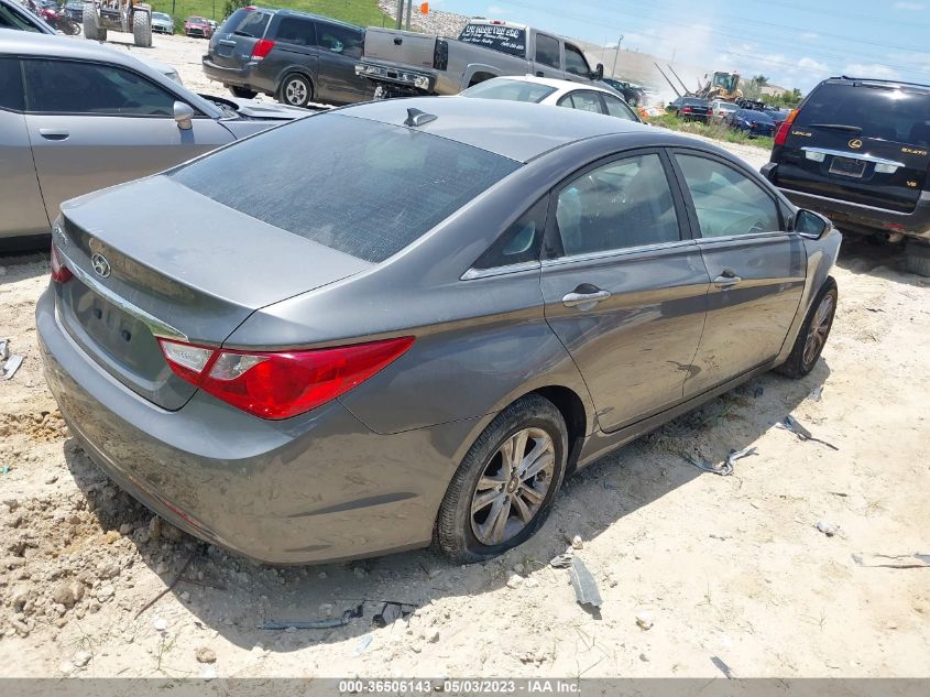 VIN 5NPEB4AC1DH704877 2013 HYUNDAI SONATA no.4