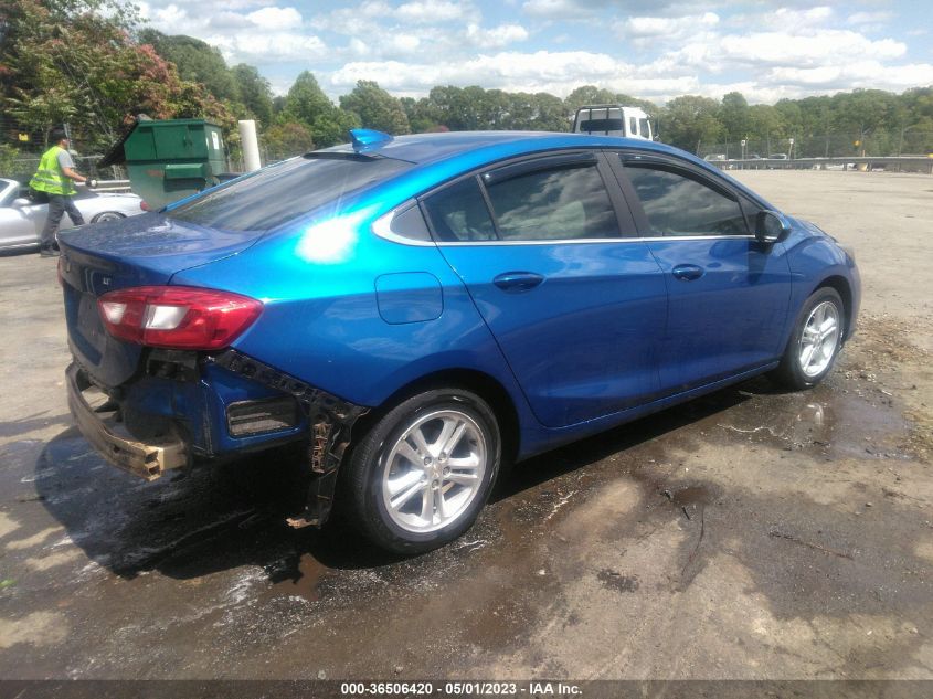2018 CHEVROLET CRUZE LT - 1G1BE5SM3J7134400