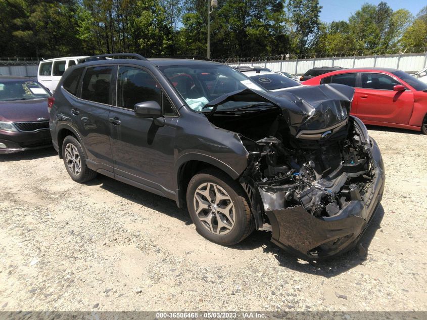 2020 SUBARU FORESTER PREMIUM - JF2SKAJC3LH406248