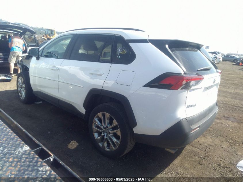 2020 TOYOTA RAV4 XLE PREMIUM - 2T3A1RFV2LC140688