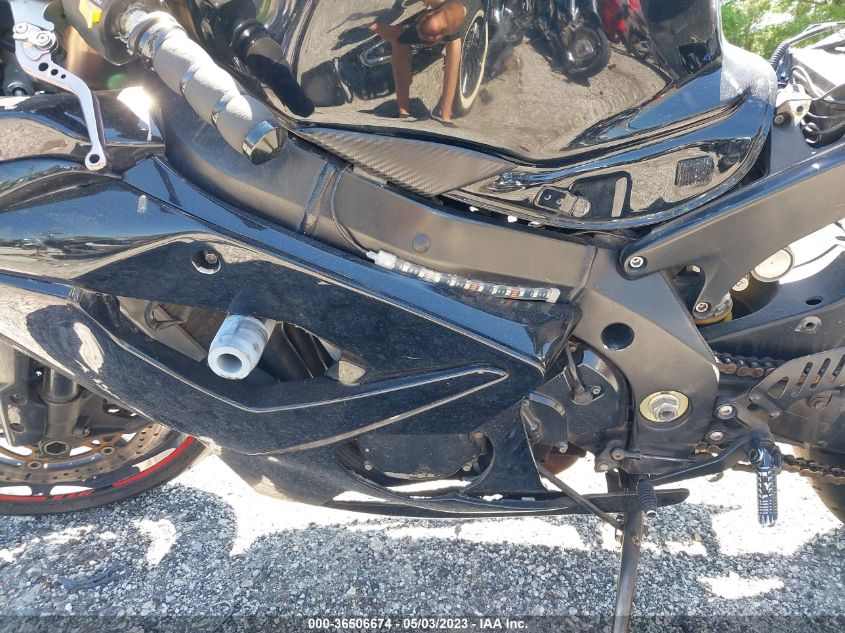 2006 SUZUKI GSX-R1000 - JS1GT76A862108873
