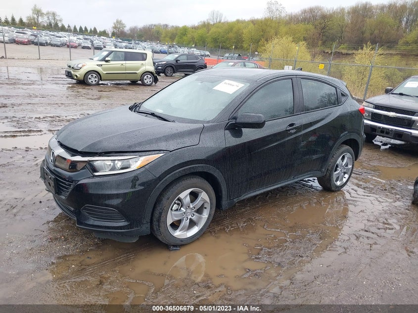 VIN 3CZRU5H36NM740156 2022 HONDA HR-V LX