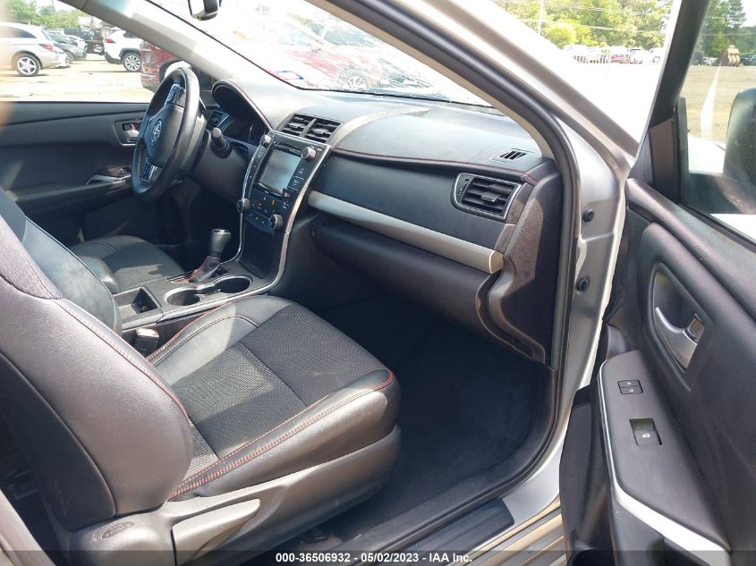 2017 TOYOTA CAMRY SE - 4T1BF1FK6HU338590