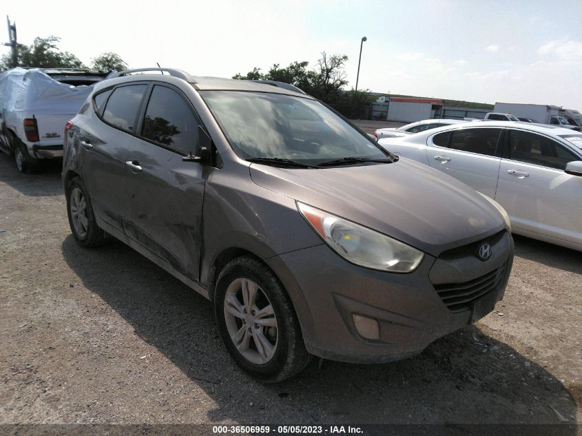 2013 HYUNDAI TUCSON GLS - KM8JU3ACXDU580905
