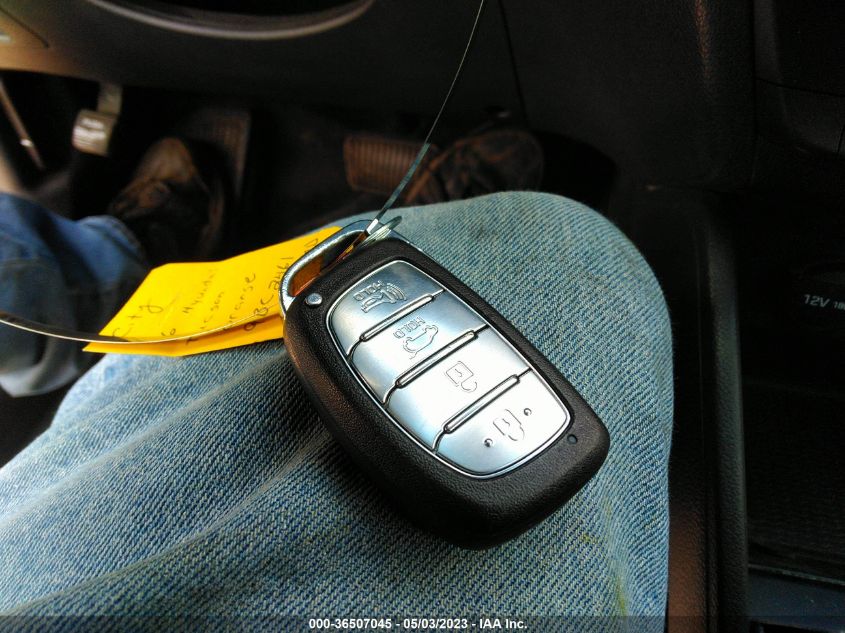 2016 HYUNDAI TUCSON LIMITED - KM8J3CA24GU062318