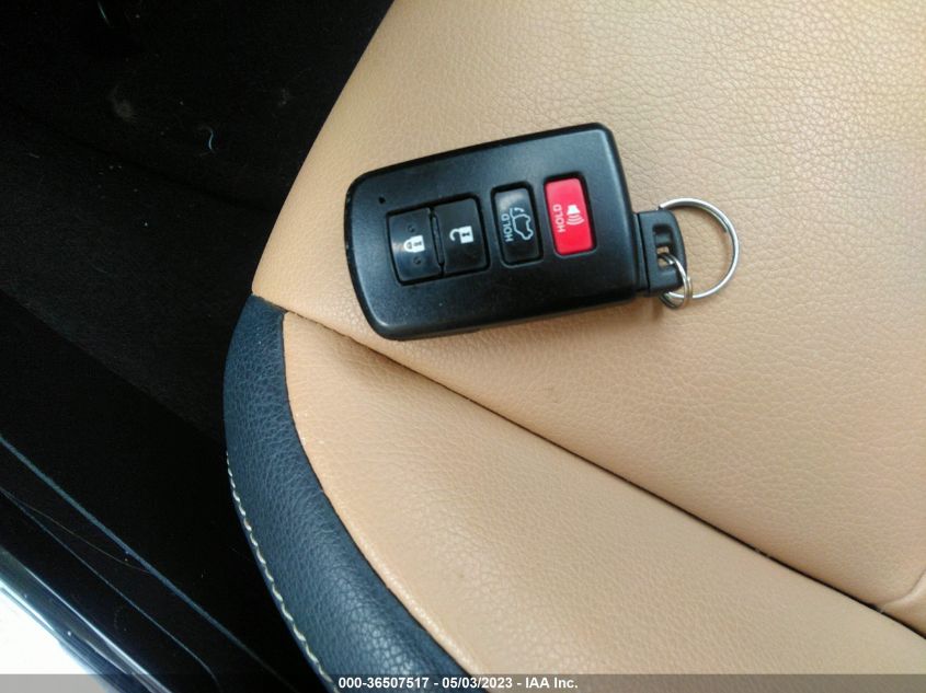 2017 TOYOTA RAV4 LIMITED/PLATINUM - 2T3DFREV6HW580449