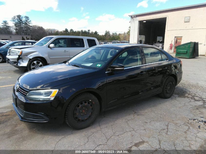 2013 VOLKSWAGEN JETTA SEDAN SE W/CONVENIENCE/SUNROOF - 3VWDP7AJ2DM213481