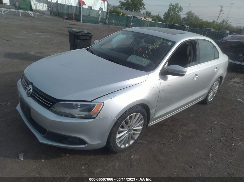 2014 VOLKSWAGEN JETTA SEDAN TDI W/PREMIUM/NAV - 3VWLL7AJ6EM445848