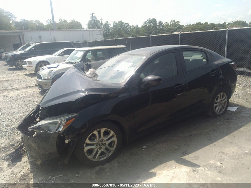 VIN 3MYDLBYV9JY308586 2018 TOYOTA YARIS IA