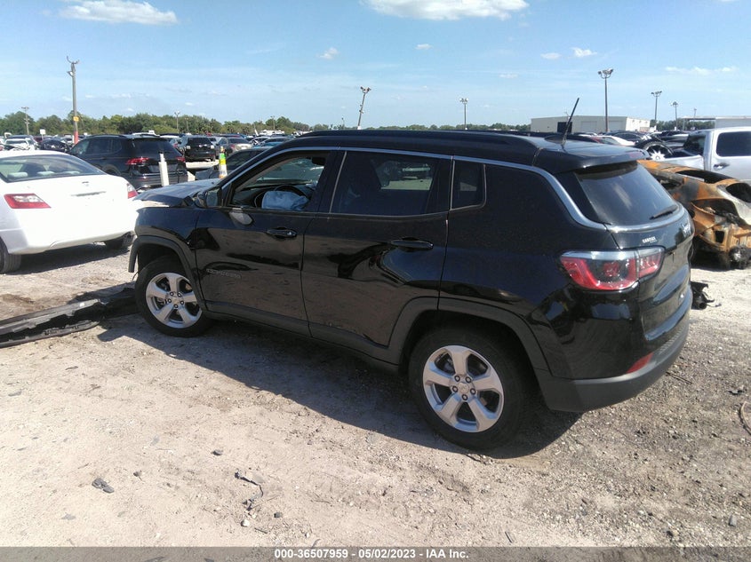VIN 3C4NJCBB8KT616490 2019 JEEP COMPASS LATITUDE