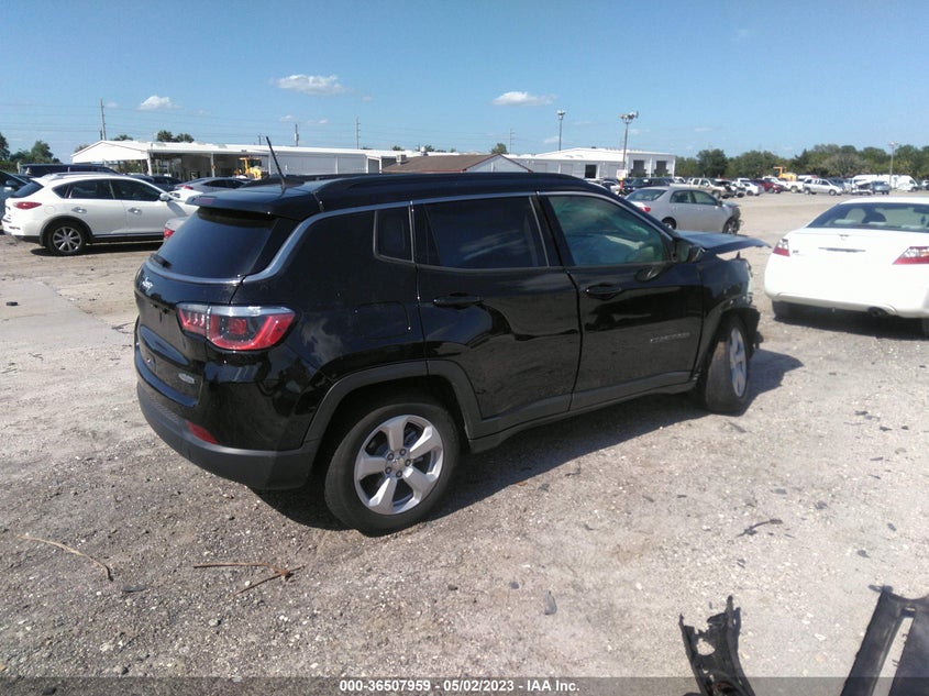 VIN 3C4NJCBB8KT616490 2019 JEEP COMPASS LATITUDE