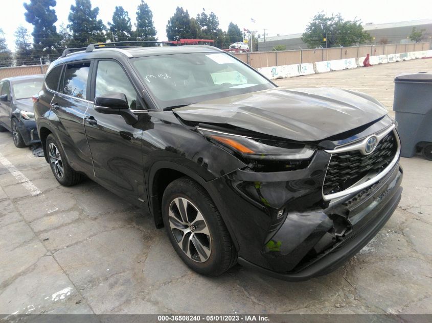 2023 TOYOTA HIGHLANDER HYBRID XLE - 5TDKBRCH4PS577680