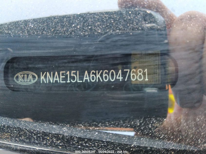 2019 KIA STINGER BASE - KNAE15LA6K6047681