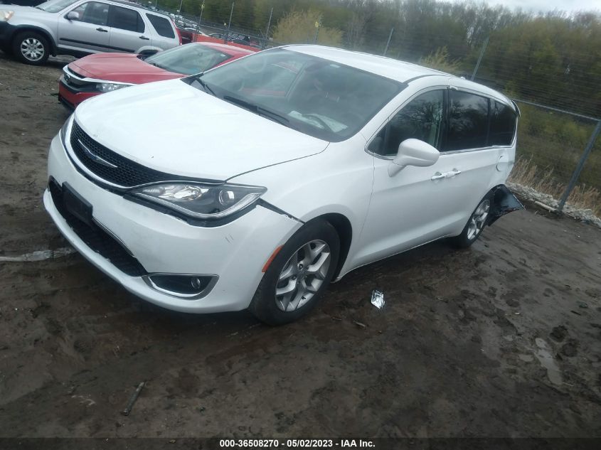 2019 CHRYSLER PACIFICA TOURING PLUS - 2C4RC1FG6KR528613