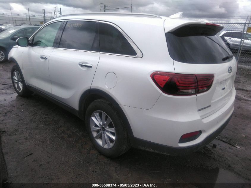 2019 KIA SORENTO LX V6 - 5XYPGDA56KG543748