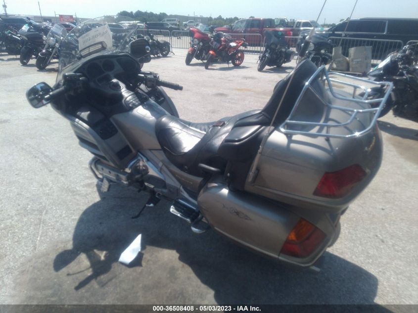 2002 HONDA GL1800 A 1HFSC47482A101418