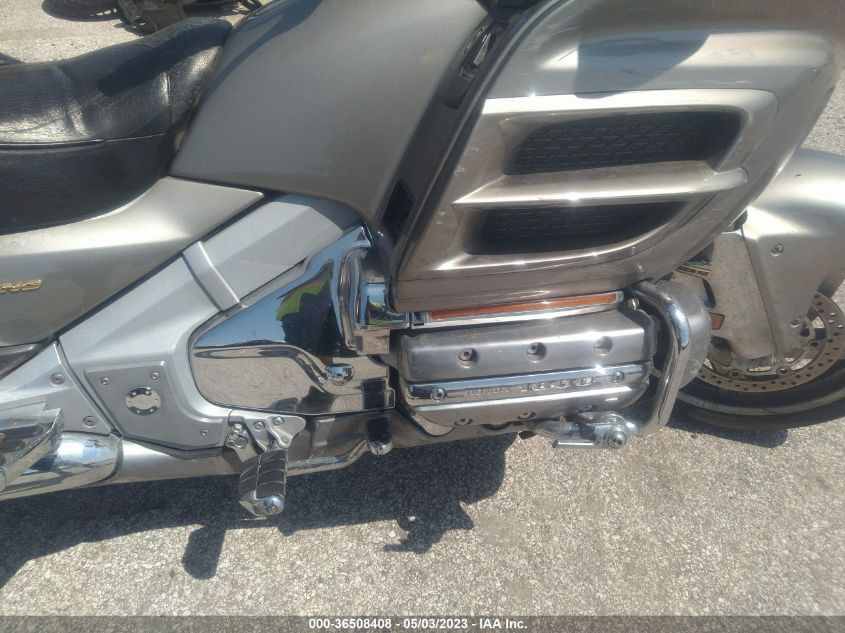 2002 HONDA GL1800 A 1HFSC47482A101418