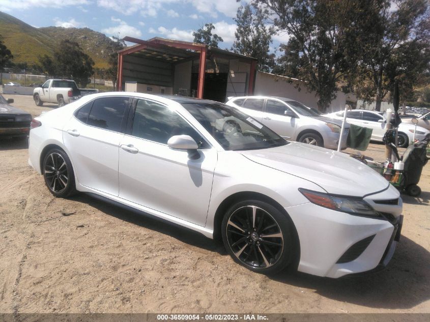 2018 TOYOTA CAMRY XSE - 4T1B61HK4JU094179