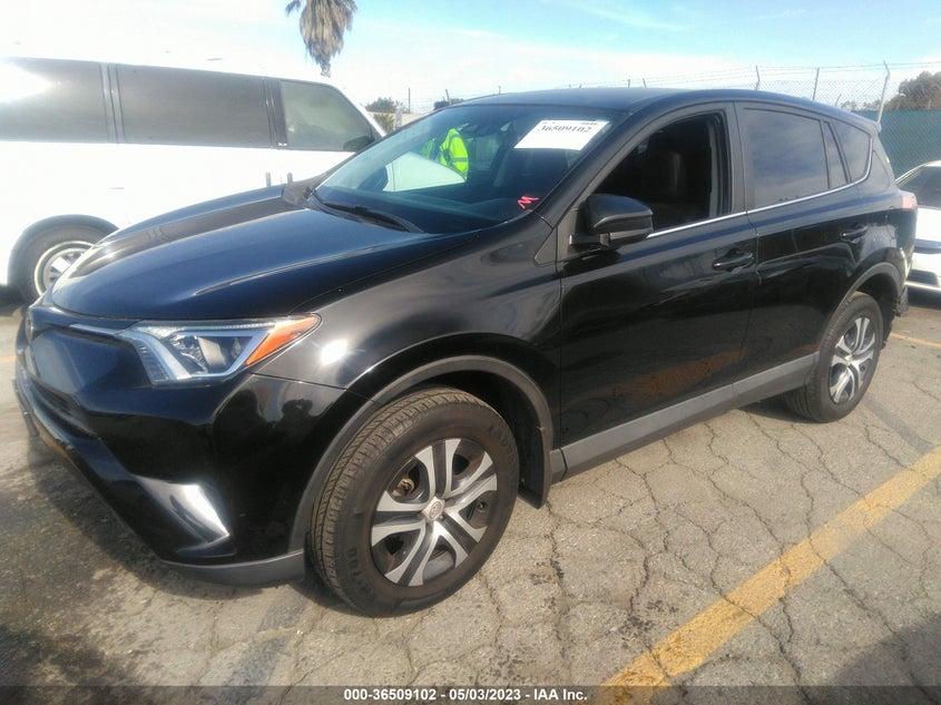 VIN 2T3ZFREV3HW389495 2017 TOYOTA RAV4 LE